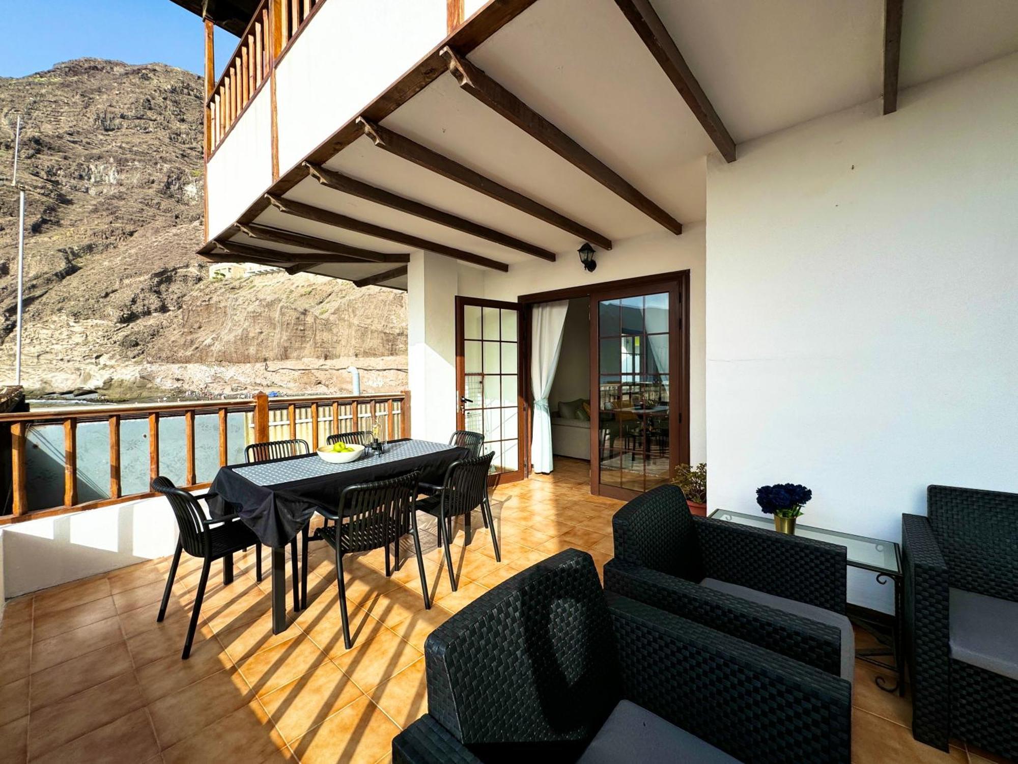 Apartment Fabulous Ocean & Cliff View *